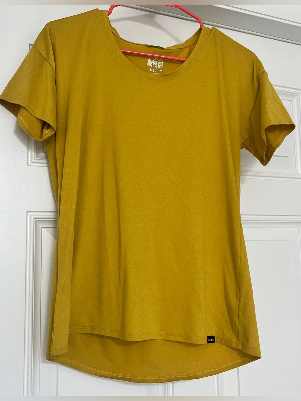 REI CO-OP T SHIRT WOMENS Medium